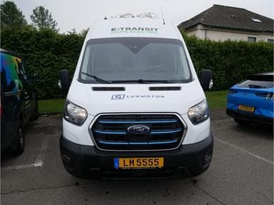Ford Transit (2023) - Photo 10