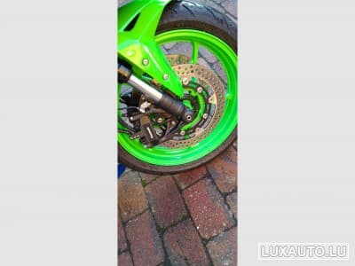 ZX4R