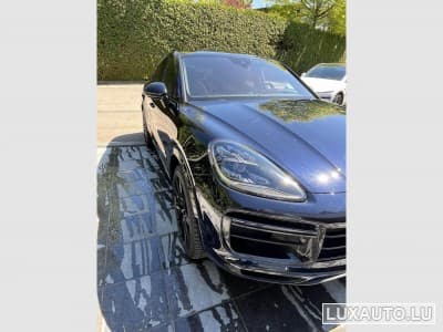 Porsche Cayenne Turbo Sport (2020) - Photo 5