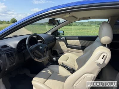 Opel Astra Bertone (2002) - Photo 2