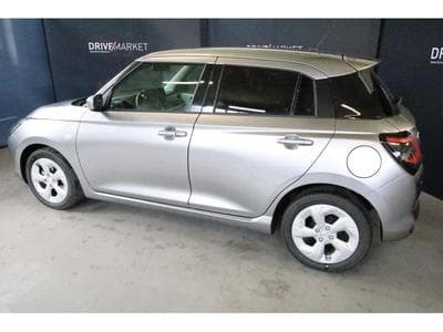 Suzuki Swift GL+ (2025) - Photo 9