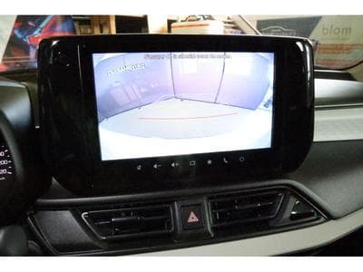 Suzuki Swift GL+ (2025) - Photo 4