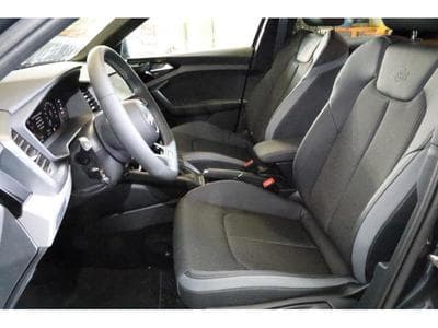 Audi A1 Advanced (2025) - Photo 9