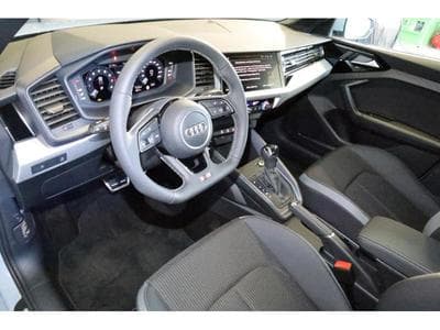 Audi A1 Advanced (2025) - Photo 13