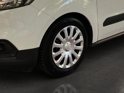 Ford Transit Courier Trend (2020) - Foto 6