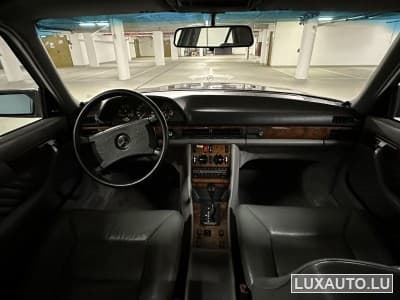 Mercedes W126 (1990) - Photo 8