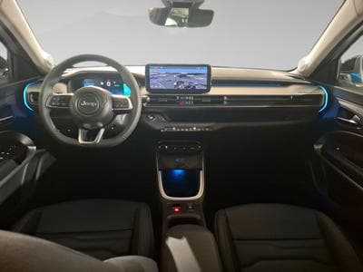 Jeep Avenger SUMMIT (2023) - Foto 6