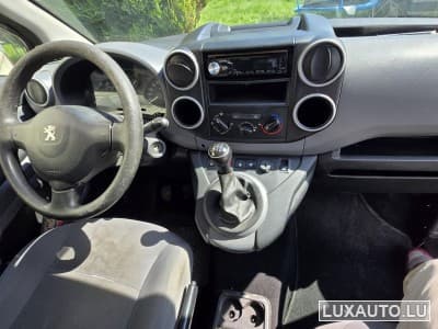 Peugeot Partner (2016) - Photo 7