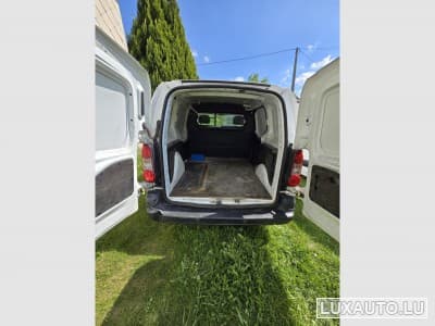Peugeot Partner (2016) - Photo 8
