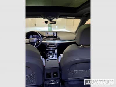 Audi Q5 S-line (2024) - Photo 10