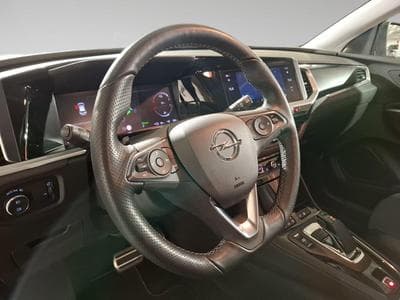 Opel Grandland 1.6 GSe (2023) - Photo 10