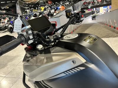 QJmotor SRT 800 SX TOURING (2026) - Photo 7