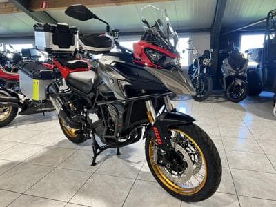 QJmotor SRT 800 SX TOURING (2026) - Photo 8