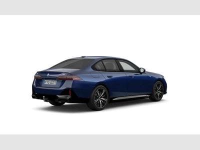 BMW i5 xDrive40 (2026) - Photo 2