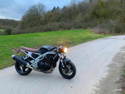 Triumph Daytona Café Racer (1999) - Foto 1