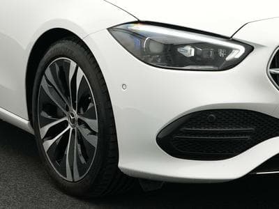 Mercedes C 220 d 4MATIC T-Modell (2024) - Photo 9