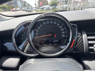 Mini Cooper SD SD 170CV AUTO CAR-PLAY (2018) - Photo 11