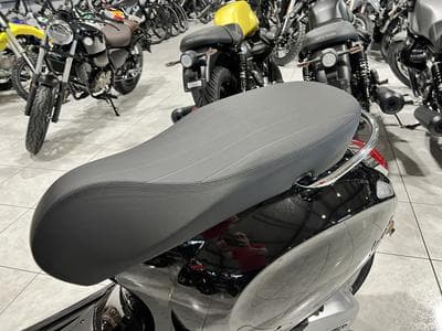 Vespa Primavera E5 + (2026) - Photo 5