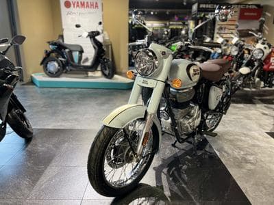 Royal Enfield Classic 350 (2024) - Photo 2