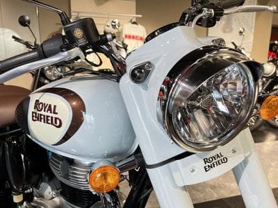 Royal Enfield Classic 350 (2024) - Photo 6