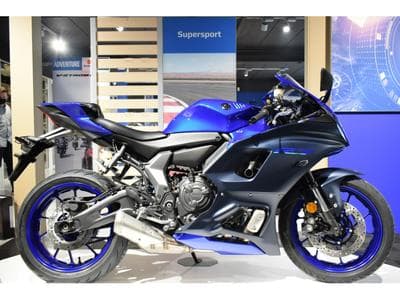 Yamaha R7 (2026) - Photo 1