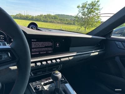 Porsche 911 GT3 (2024) - Photo 4