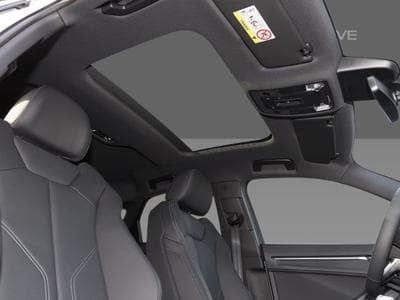 Audi Q3 Sportback Quattro 40 TFSI S-Line (2024) - Foto 4