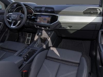 Audi Q3 Sportback Quattro 40 TFSI S-Line (2024) - Foto 5