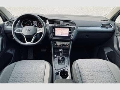 VW Tiguan 1.5 TSI Life OPF DSG (2021) - Photo 11