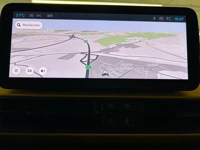 Jeep Avenger SUMMIT (2023) - Photo 12