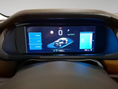 Jeep Avenger SUMMIT (2023) - Photo 4