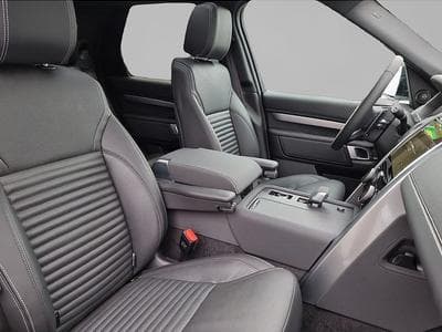 Land-Rover Discovery (2024) - Photo 3