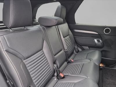 Land-Rover Discovery (2024) - Photo 4