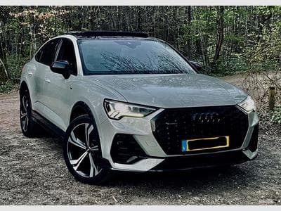 Audi Q3 Sportback 45 TFSI Quattro (2019) - Foto 1