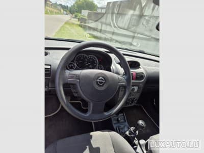 Opel Tigra 1.3 cdti (2006) - Photo 4