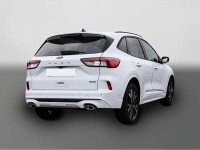 Ford Kuga (2023) - Foto 2
