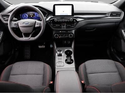 Ford Kuga (2023) - Foto 4