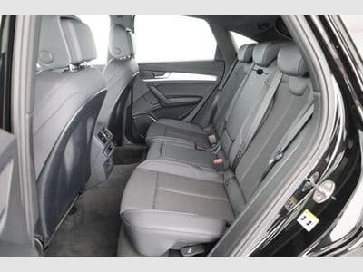 Audi Q5 Sportback 55 TFSI e quattro S line (2024) - Foto 10