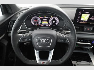 Audi Q5 Sportback 55 TFSI e quattro S line (2024) - Foto 5