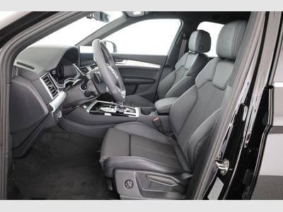 Audi Q5 Sportback 55 TFSI e quattro S line (2024) - Foto 9