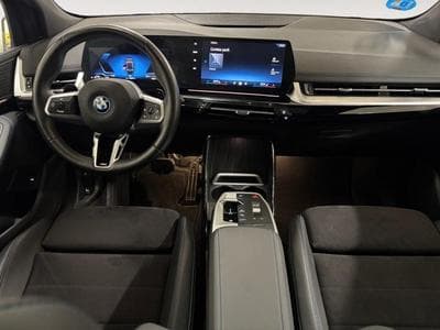 BMW 230 xDrive Active Tourer (2024) - Photo 6