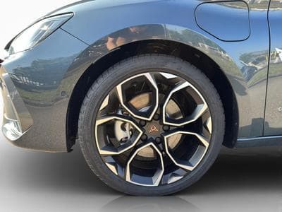 Cupra Leon Sportstourer (2025) - Photo 8