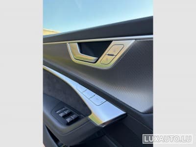 Audi RS6 (2020) - Photo 11