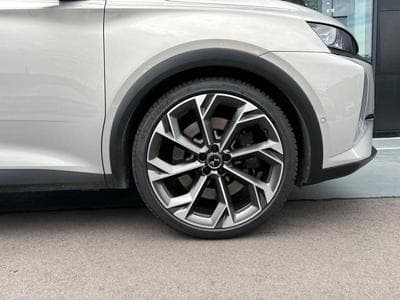 DS Automobiles DS7 E-TENSE 4x4 360ch Opera (2024) - Photo 6