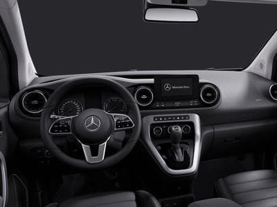 Mercedes EQT 200 Standard (2024) - Photo 4