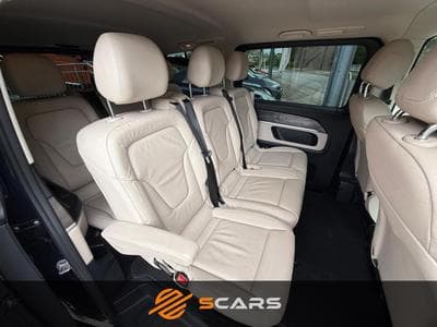 Mercedes V 300 v300d 236cv 4 MATIC AUTO 9G-TRONIC LONG 8 PLACES AVANTGA (2021) - Foto 8