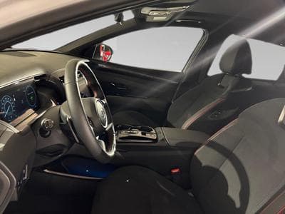 Hyundai Tucson 1.6 N LINE PLUG IN HYBRID (2025) - Photo 4
