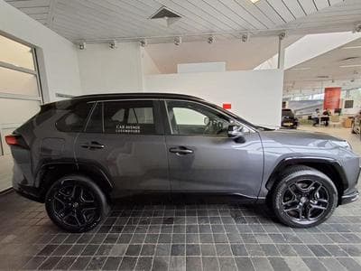 RAV 4
