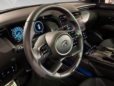 Hyundai Tucson 1.6 N LINE PLUG IN HYBRID (2025) - Photo 8