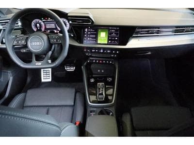 Audi A3 Sportback S Line (2024) - Photo 2